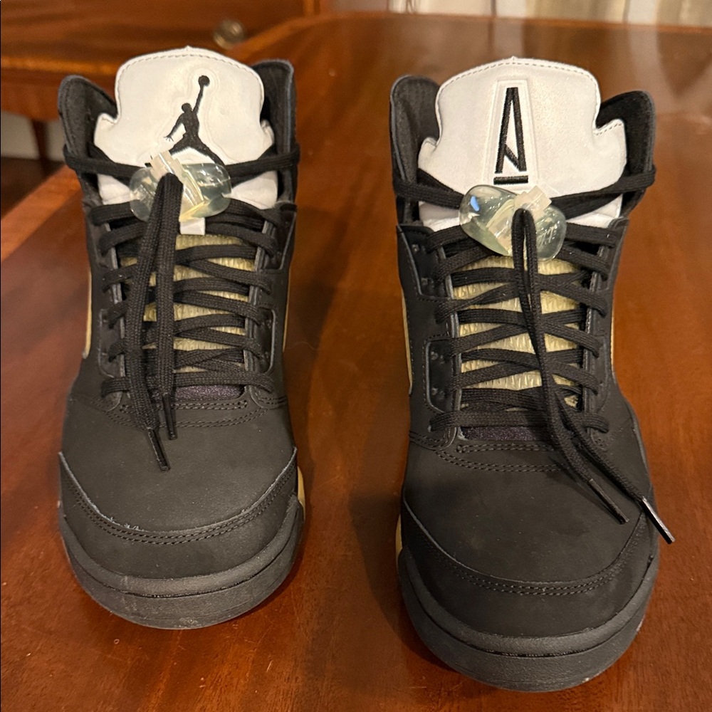 Jordan 5 Retro - A Ma Maniére Dusk